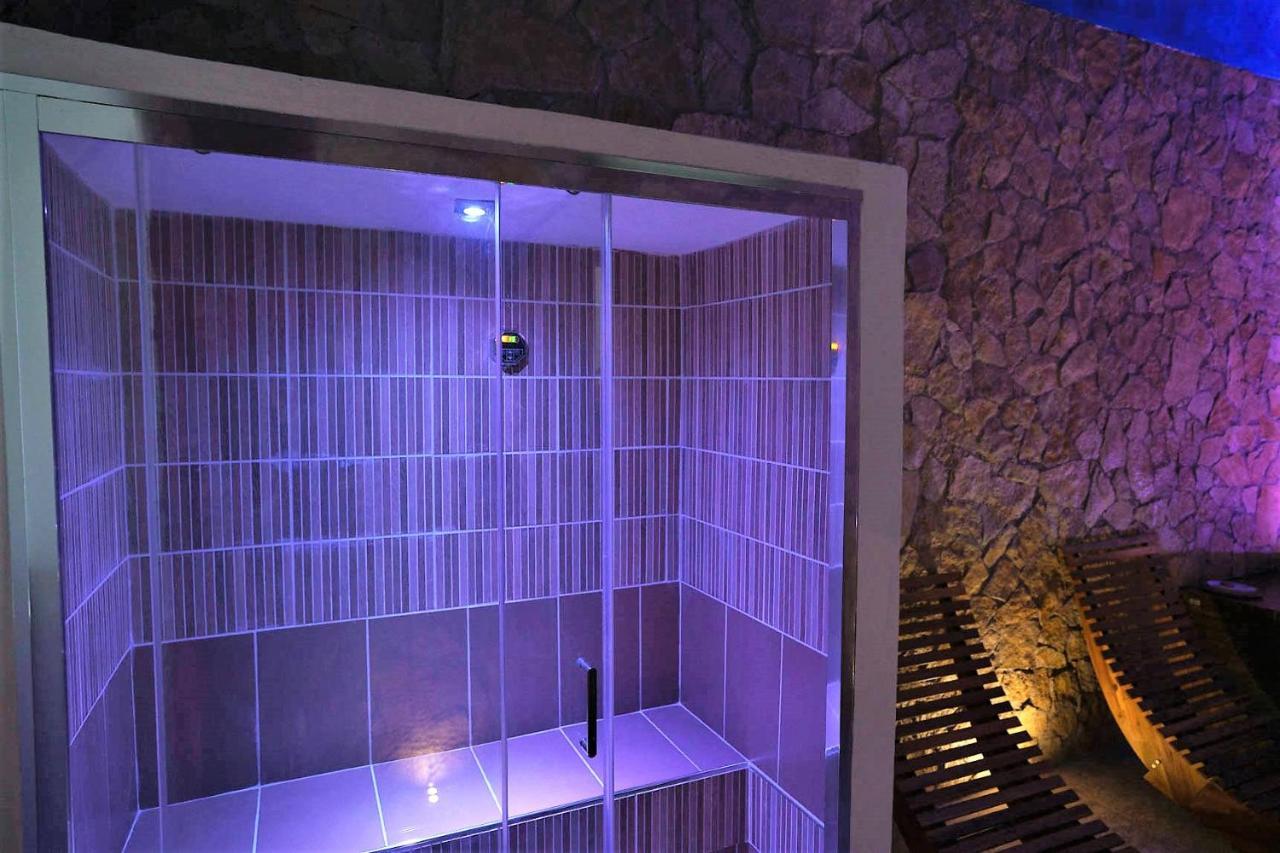 Spa Room Sicilia - Intera Casa Con Spa Privata Jacuzzi Sauna Bagno Di Vapore Ad Uso Illimitato โรโซลีนี ภายนอก รูปภาพ